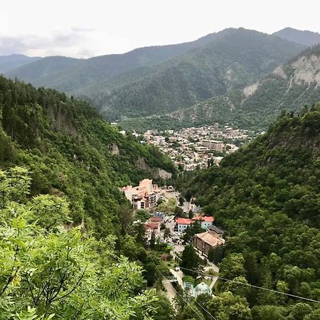 Holiday Borjomi Qvibisi Екстериор снимка
